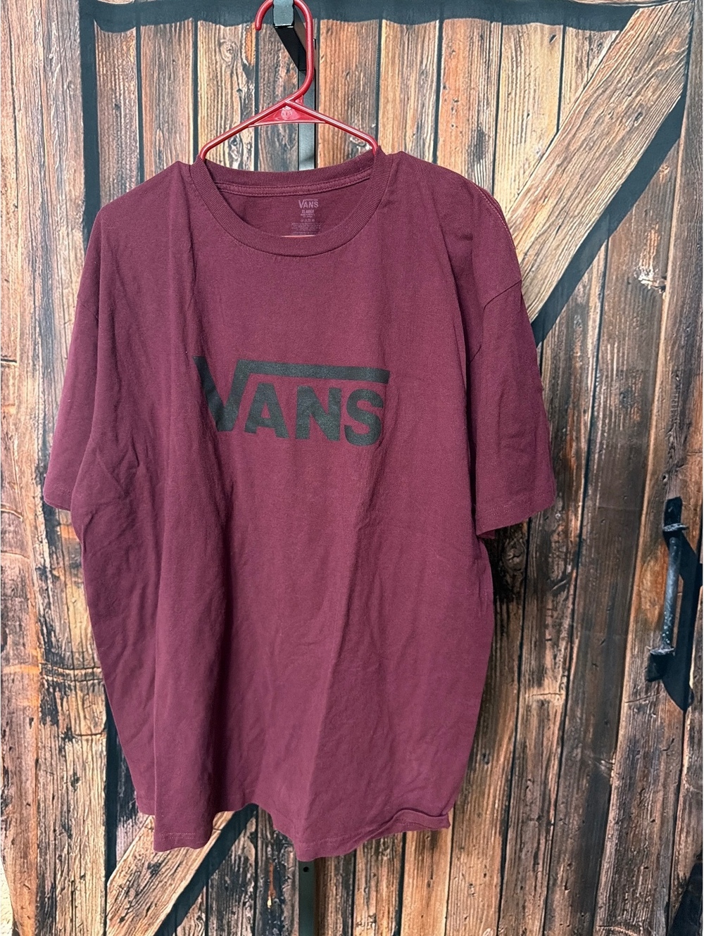 Vans Men's XL Burgundy Graphic T-Shirt